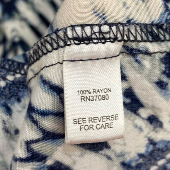 Cato Top Women's 22W - 24W Blue Chevron Hi-Lo Sheer Tunic Blouse Flowy - Picture 6 of 10